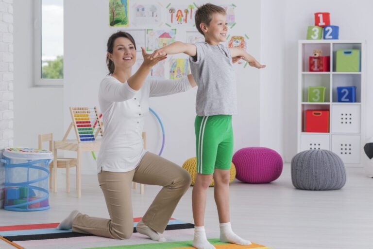 Manejo Postural en Niños con Discapacidad: Tips para Terapeutas y Padres