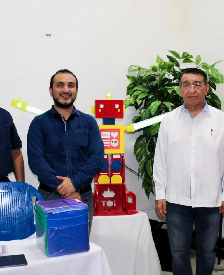 TOi Robot®: El mejor auxiliar en Terapia Ocupacional Infantil también hablará en maya